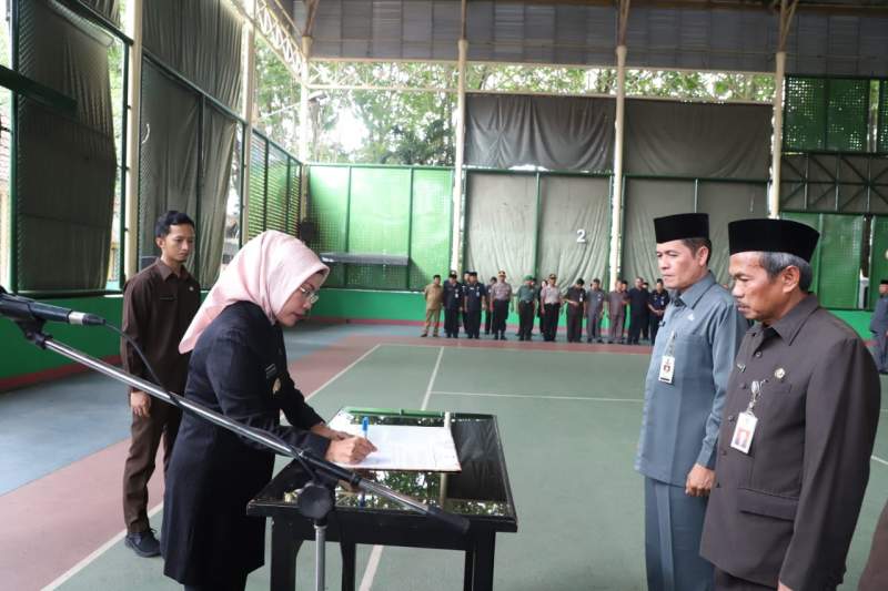 Bupati Serang Lantik 363 Pejabat, Optimalkan&nbsp;Pembangunan dan Pemberdayaan Masyarakat