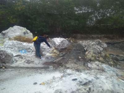 Air Sumur di Pasar Kemis Tercemar Limbah Pabrik Kimia