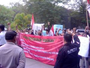 Didemo, Kadis Pendidikan Kabupaten Tangerang Menghilang