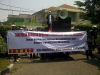 SMT Gelar Aksi Moral Meminta Anggiat Mundur dari Anggota DPRD Kota Tangerang