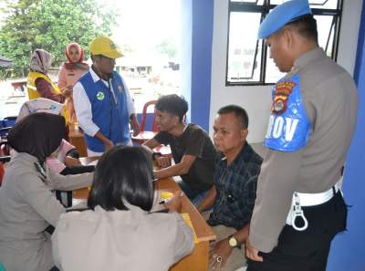 Sopir di Tes Urine Jelang Natal dan Tahun Baru