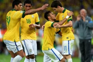 Brasil Pesta Gol, Afsel Dicukur 0-5