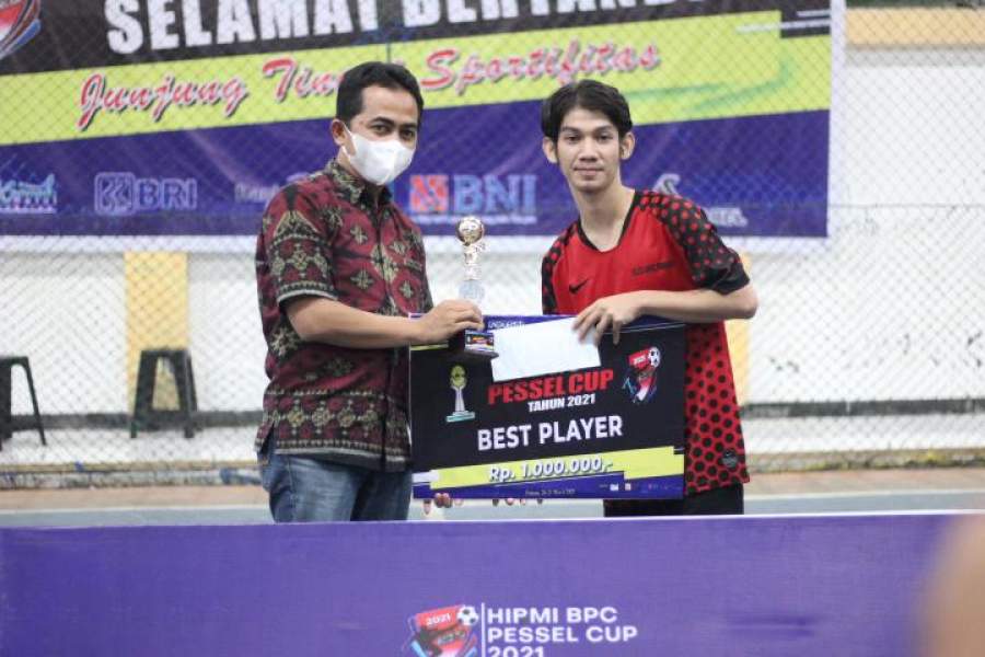 Open Turnamen Futsal HIPMI Ditutup, Tim Alex RMC Painan Terbaik