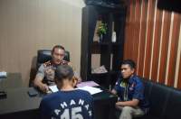 Pelaku sodomi WS saat dinterogasi di Mapolresta Tangerang