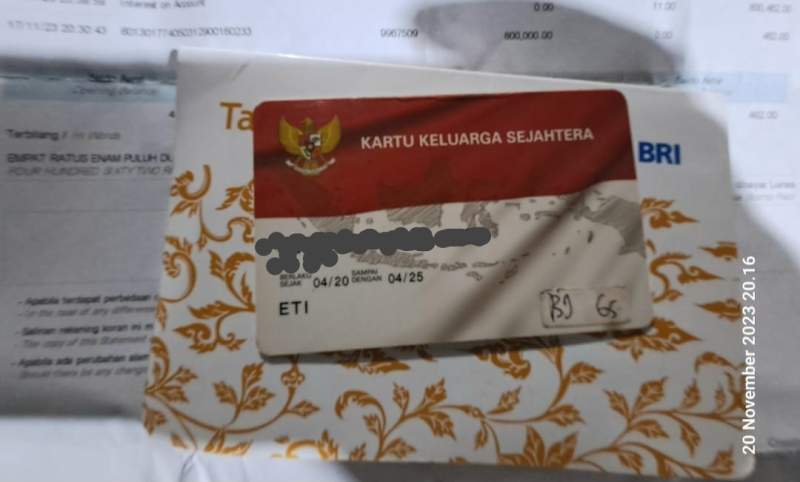 Dikuras Oknum, Penerima Bantuan PKH dan BPNT di Sukadiri Menjerit