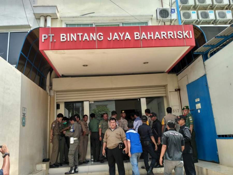  Polisi sweeping Gudang Bandara Mas
