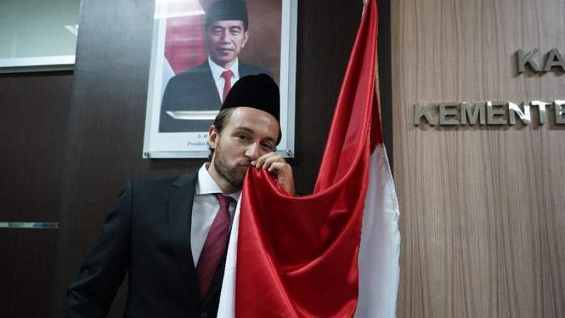 Gelandang Persija Jakarta Marc Klok Resmi Menjadi WNI