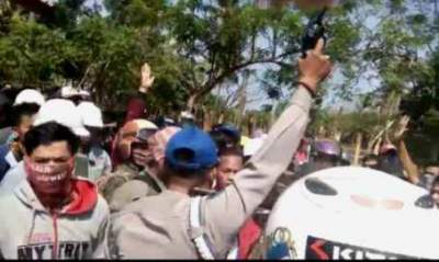 ⁠⁠⁠Tuntut Gaji dan THR, Karyawan PT. BJP Ricuh