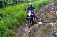 Jalur Picung-Patia Rusak Parah