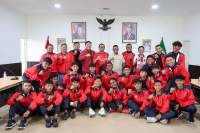 Gubernur Banten Andra Soni Lepas Tim Banteng Banten ke Turnamen Nasional Soekarno Cup