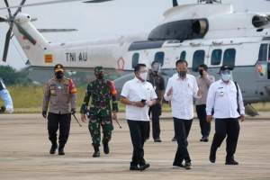 Kunjungan Kerja Presiden RI ke Pulang Pisang Didampingi Pangdam XII/Tpr