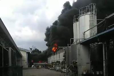 Pabrik di Kawasan Industri Cerewet Sukadamai Cikupa Terbakar