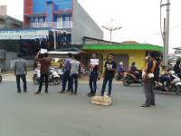 Komunitas Pemuda Bayah galang dana.