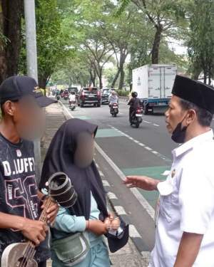 Tim Reaksi Cepat Dinsos Kota Tangerang Edukasi dan Tertibkan PMKS