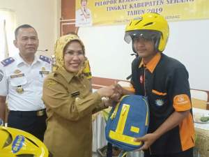 Bupati Serang Larang Pelajar Yang Belum Miliki SIM