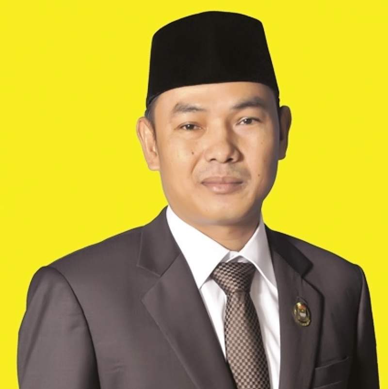 Ketua DPRD Kabupaten Tagerang Mad Romli
