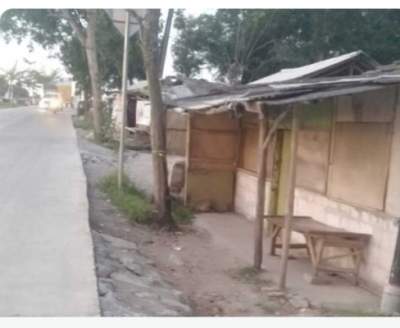 Gubuk di kawasan cikasungka