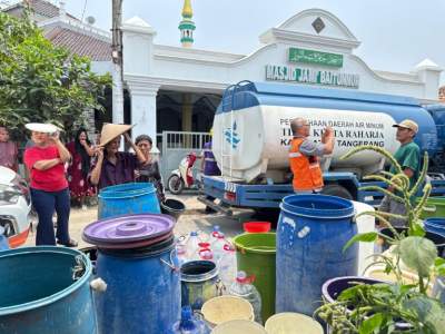 Kemarau Panjang di Tangerang, Perumdam TKR Salurkan 2,5 Juta Liter Air Bersih