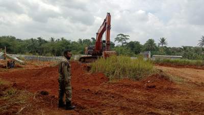 Camat Cisoka Sidak Galian Tanah di Desa Jeunjing