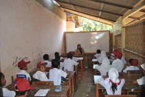 Dua Ruang Kelas SDN Tanjungan 1 Memperihatinkan