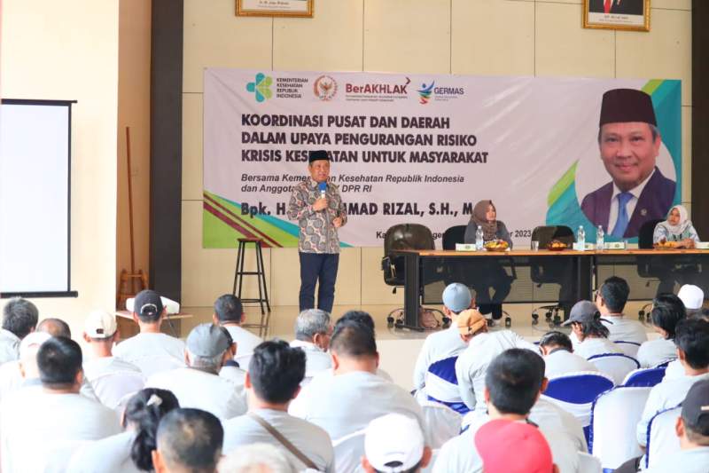 Muhammad Rizal Komisi IX DPR RI Bareng Kemenkes Sosialisasi Germas Cegah Penyakit di Curug