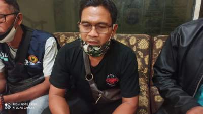 Diduga Unggah Rumah Kumuh Di Medsos, Warga Parahu Dikeroyok Oknum Staf Desa