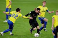 Barcelona Tersungkur Dimarkas Tim Promosi Cadiz 2-1