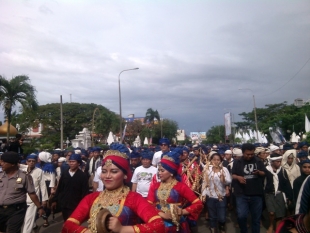 Ribuan Warga Baduy Gelar Seba Gede