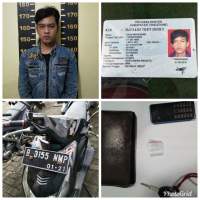 Kurir narkoba beserta barang bukti yang diamankan Polsek Mauk.