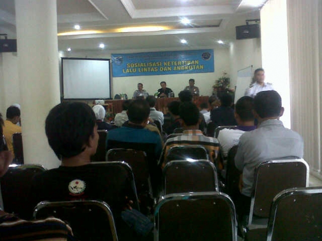 Meminimalisir Angka Kemacetan, Dishubkominfo Lakukan Sosialisasi