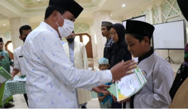 Sekda Harap Santri Bisa Wujudkan Agen Penguatan Moral