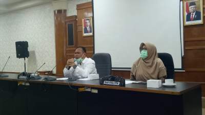 Rapat dengar pendapat antara DPRD Kota Cilegon dan BPBD Kota Cilegon di aula rapat DPRD, Selasa (14/4).