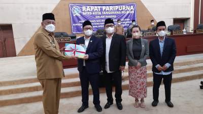 Walikota Tangsel Sampaikan Raperda Pertanggungjawaban Pelaksanaan APBD 2020