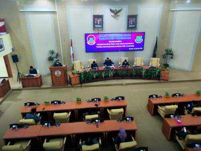 Mad Romli Hadiri Paripurna Pandangan Fraksi Tentang Nota Keuangan