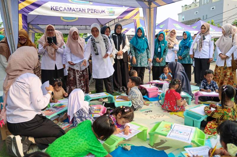 Tinawati Andra Soni Dorong Posyandu Jadi Tempat Menyenangkan