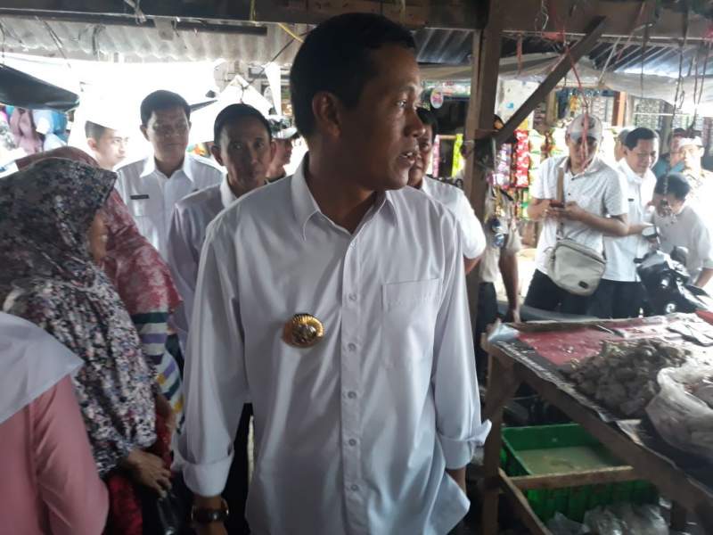 Sidak Di Pasar Tradisional, PJ Bupati dan Sekda Pantau Harga Kebutuhan Pokok