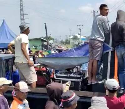 Diduga Monopoli Pembelian Gabah, PT Wilmar di Demo Ribuan Massa