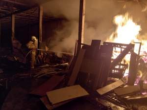 Gudang di Sindang Jaya DiLalap 'Si Jago Merah'