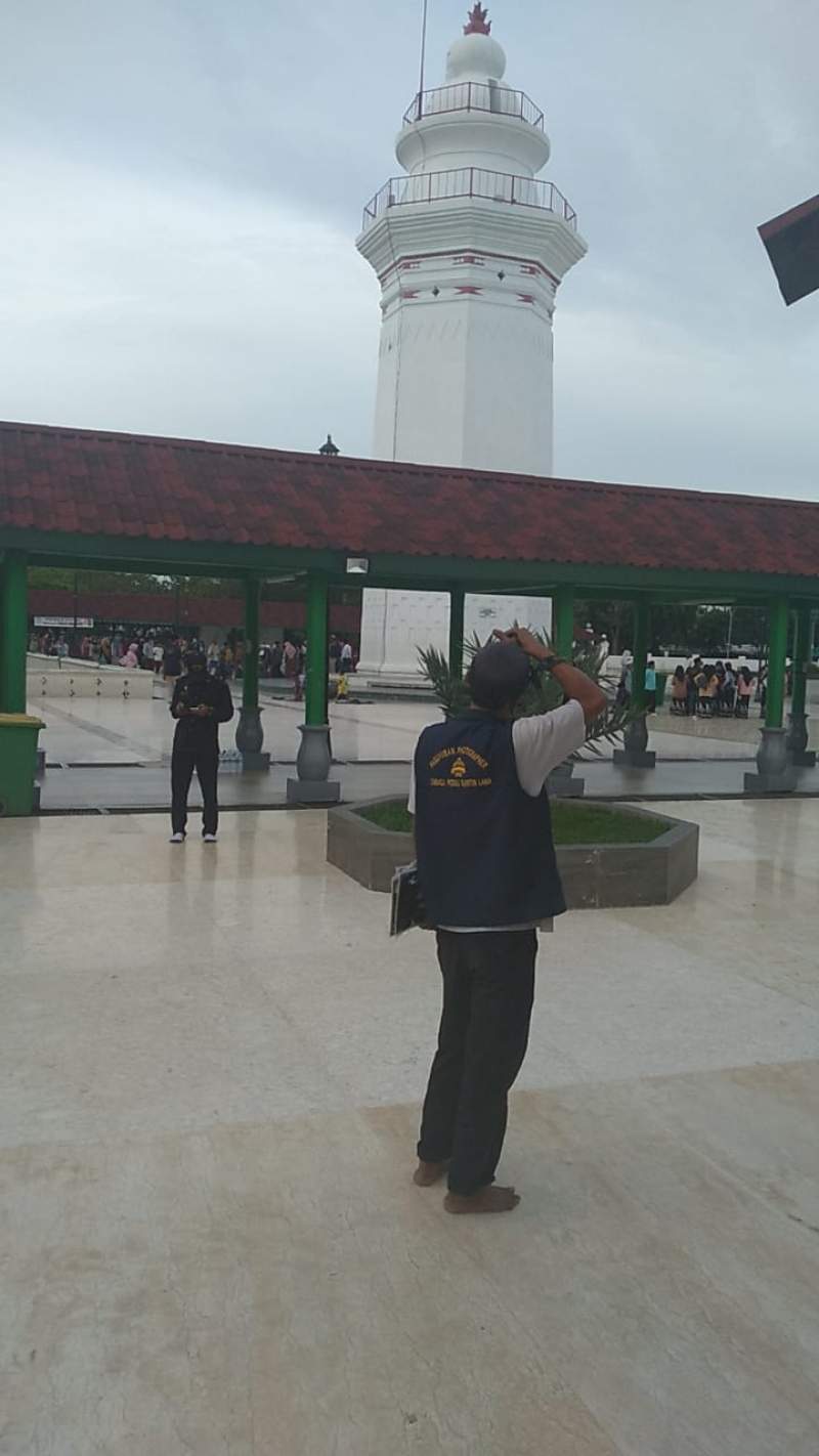 Pelaku Usaha Jasa Foto di Kawasan Banten Lama Terdzolimi