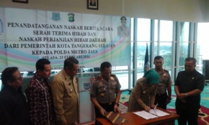 Pemkot Tangsel Serahkan Hibah Lahan Untuk Gedung Mapolres