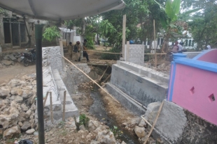 Proyek Jembatan Kadupayung Mangkrak