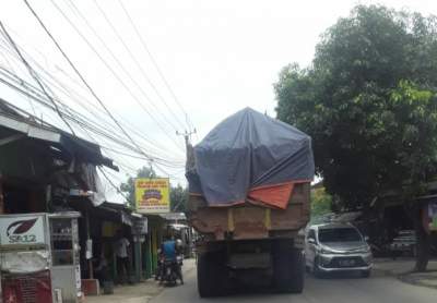 Mobil Barang Tak Taat Aturan, Dishub Diminta Pindah Pos Pantau