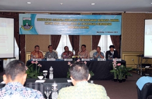 Sosialisasi Standar Akuntansi Pemerintahan (SAP) Berbasis Akrual untuk Kepala SKPD di Lingkungan Pemprov Banten, di Bandung, Kamis (15/10).