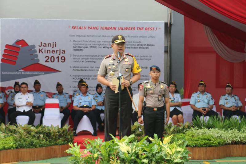 Pelihara Sinergitas TNI-POLRI, Kopasus dan Brimob Polda Banten, Gelar Latihan Marawis Bersama