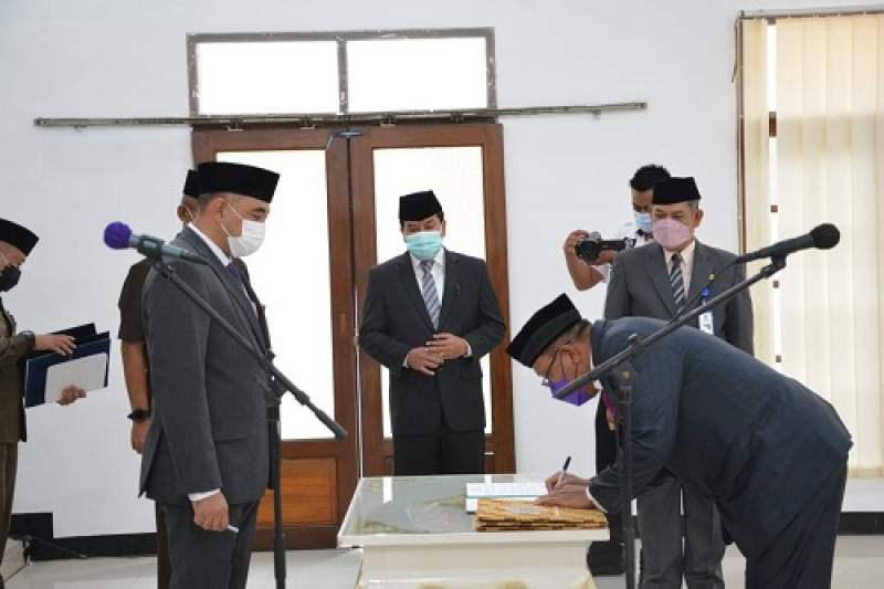 Zaki Lantik Komisaris Utama BPR dan MKR