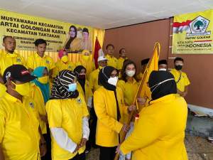 Terpilih Aklamasi, Wida Ampiany terpilih PK Golkar Kecamatan Taktakan