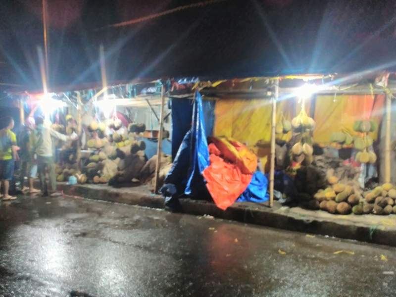Penjualan durian di Kota Rangkasbitung.