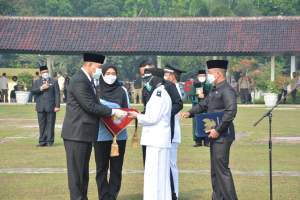 Bupati Tangerang Lantik 77 Kepala Desa