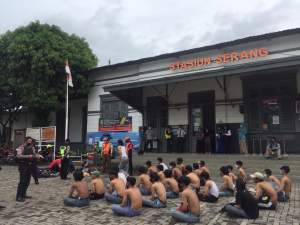 Tawuran Antar Pelajar, 3 Orang  Kena Luka Tusuk