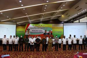 Resmi Dilantik, SMSI Riau Siap Bermitra dengan Pemerintah